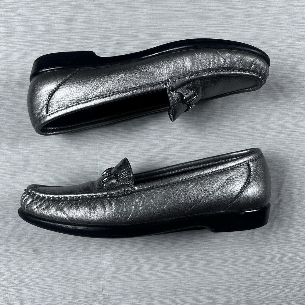 SAS Tripad Comfort Metallic Women’s Size 8.5 Horsebit Slip On Silver Loafers